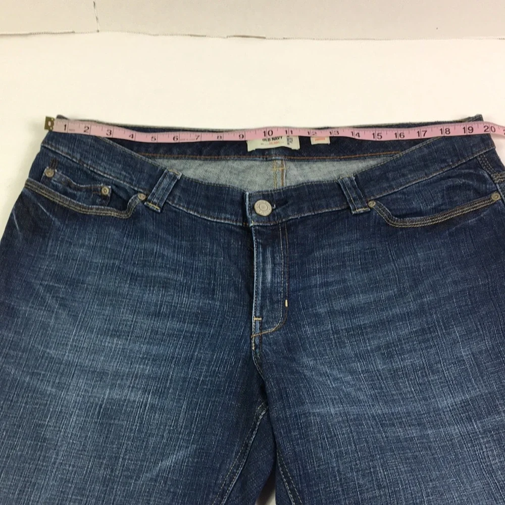 Jeans Stretch Old Navy Womens med rise Boot cut Size‎ 20 Plus L